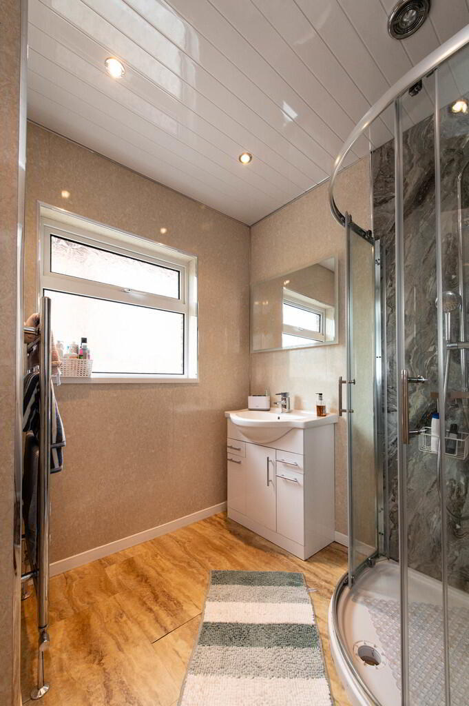 23 Sarajac Crescent 16 of 23