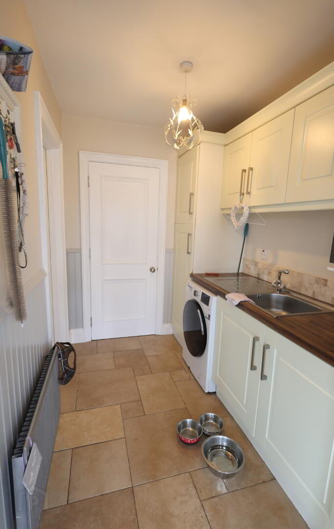 3 Oak Lane 10 of 30