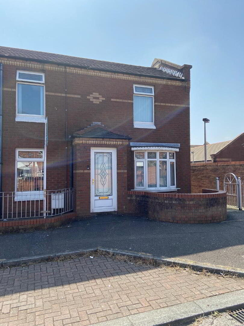 68 Upper Charlieville Street 1 of 18