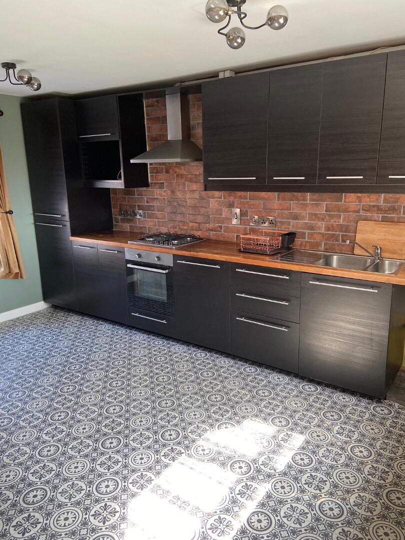 68 Upper Charlieville Street 6 of 18