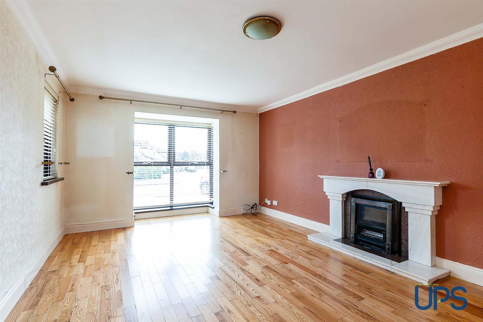 property description image