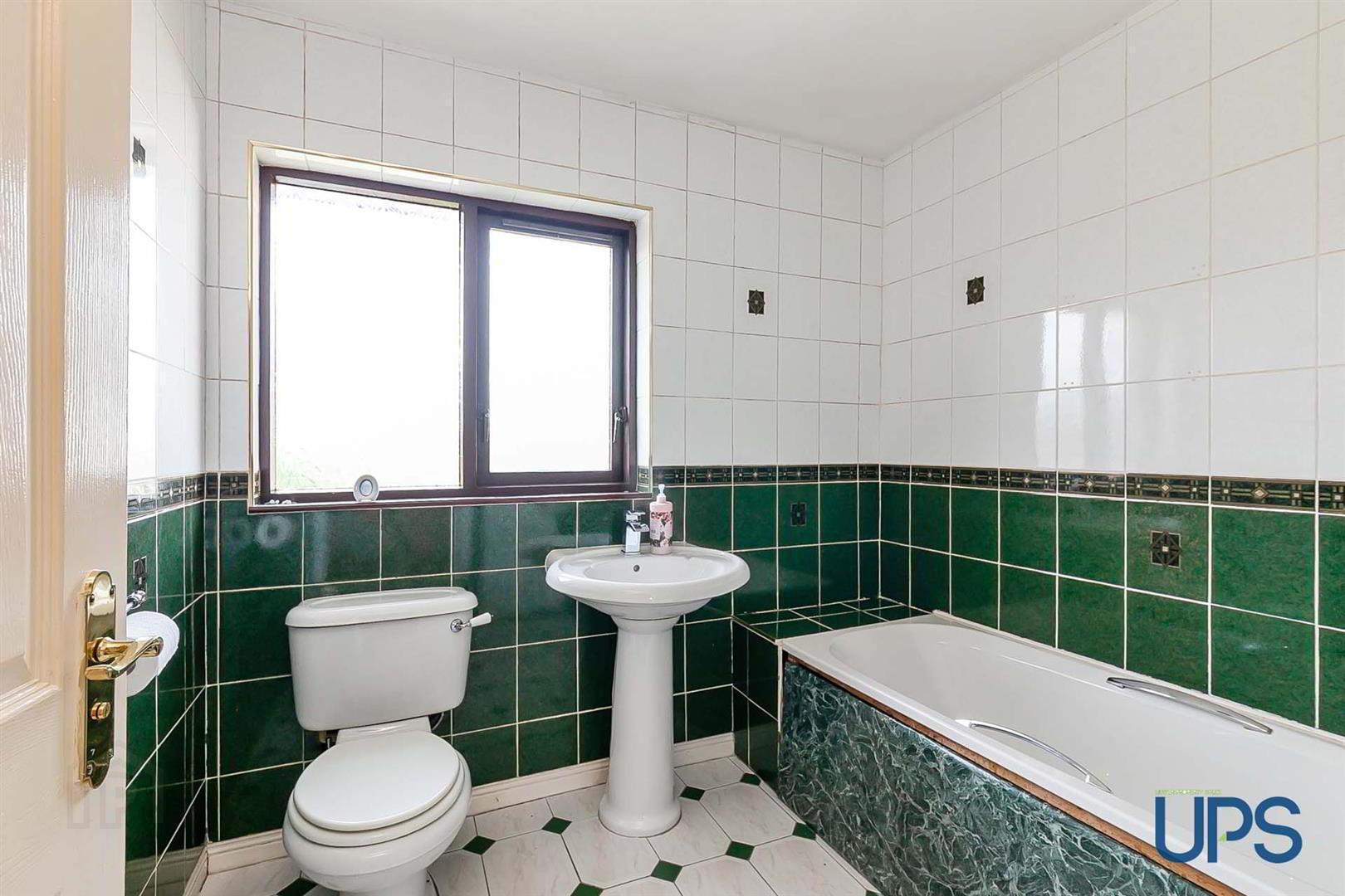 78 Garnock Hill 21 of 26