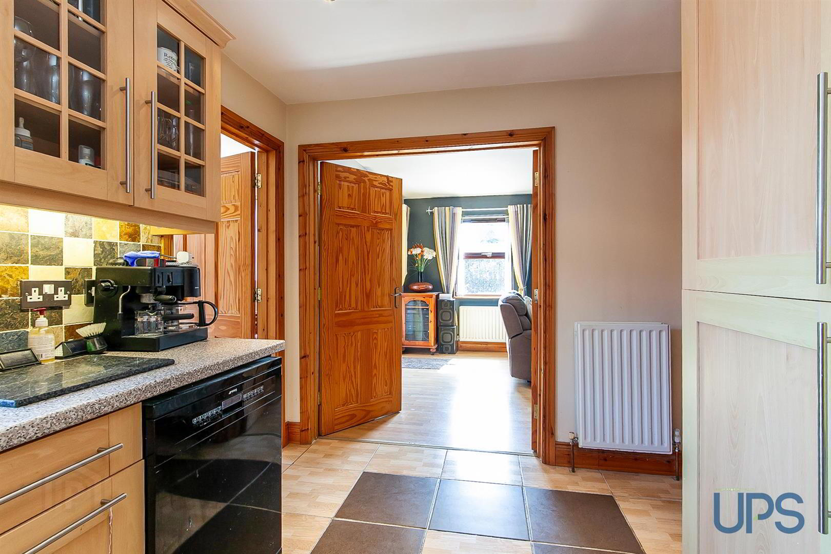 44 Barnfield Road 9 of 34