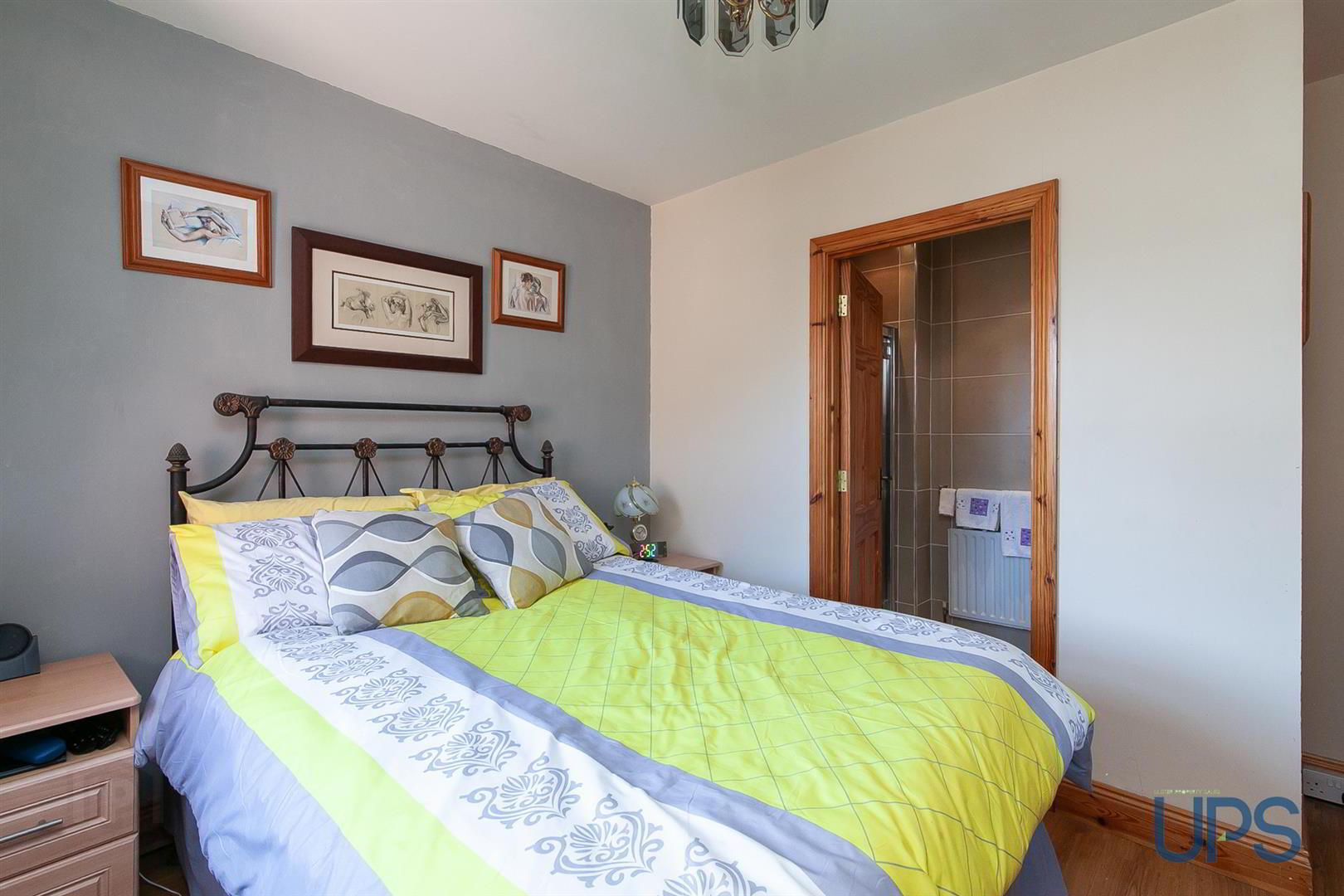 44 Barnfield Road 16 of 34