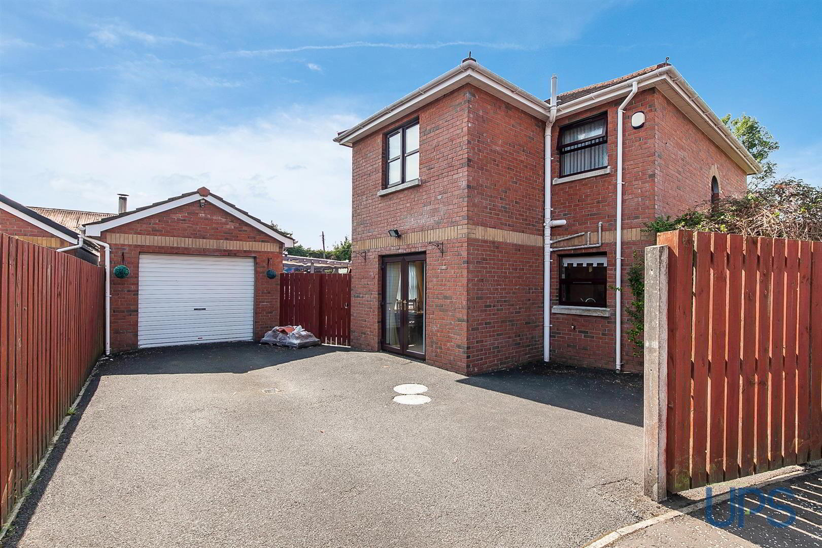 44 Barnfield Road 31 of 34