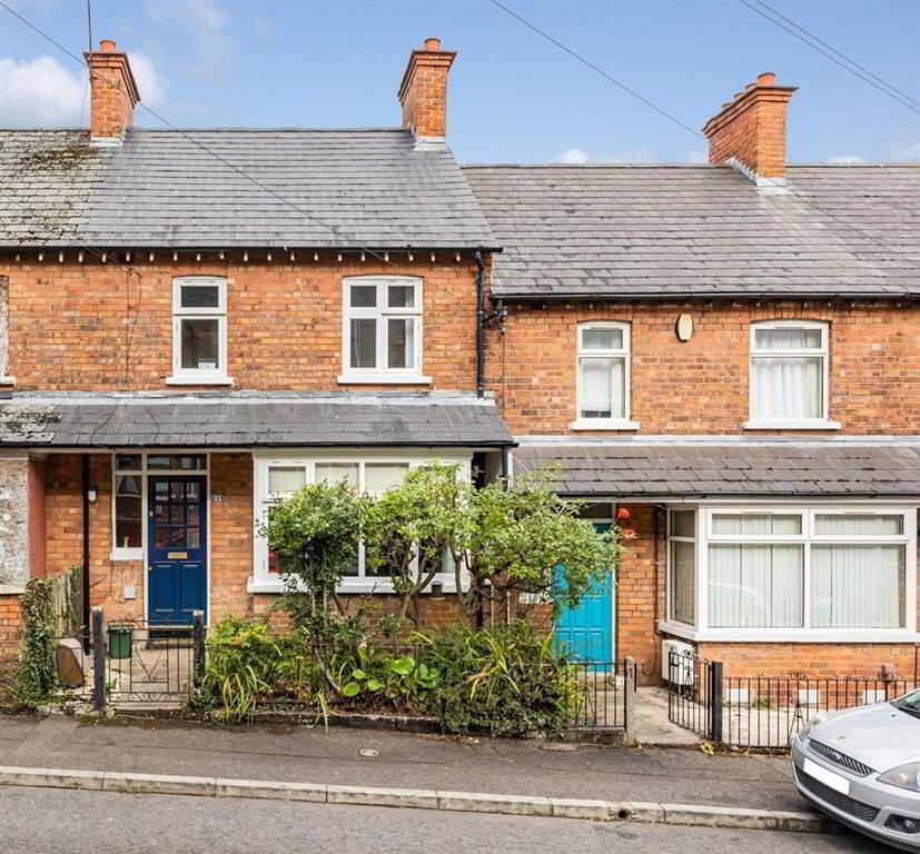 22 Strandview Street 1 of 20