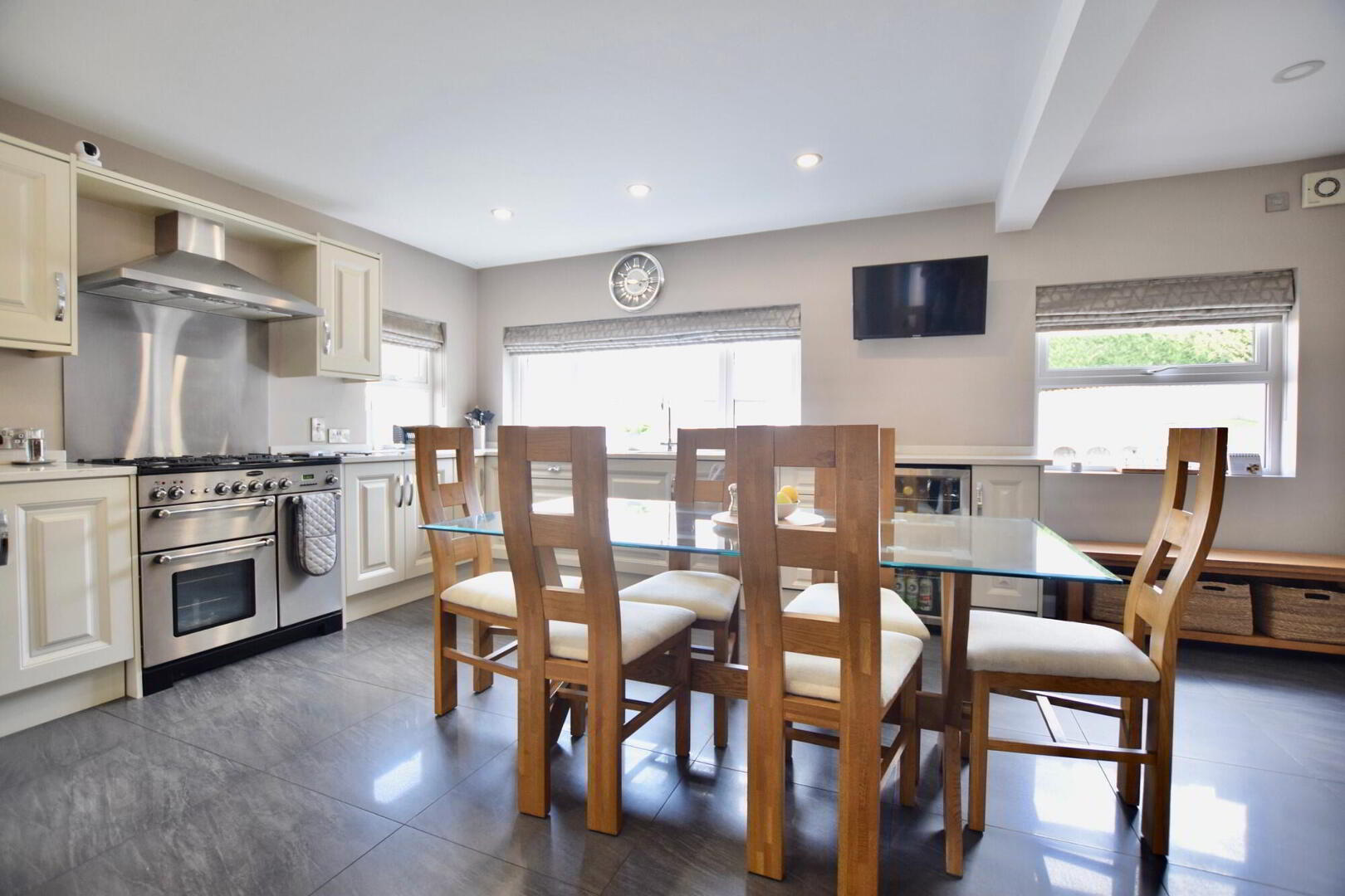 138 Dungannon Road 10 of 49