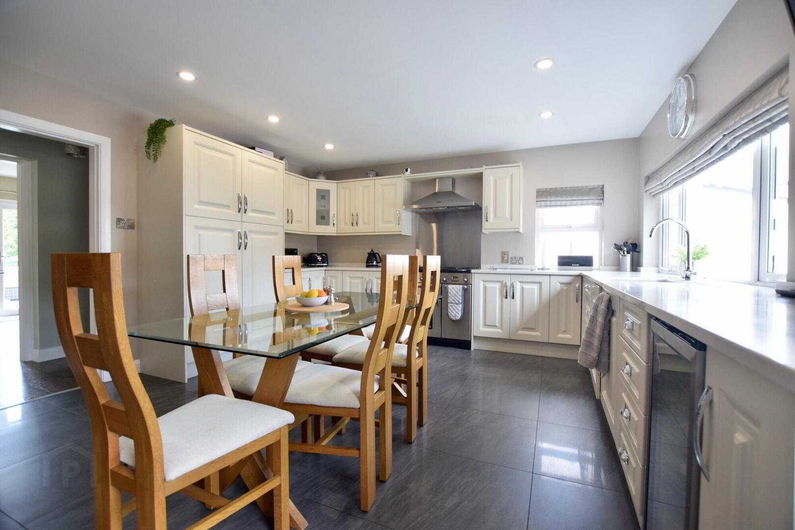 138 Dungannon Road 12 of 49