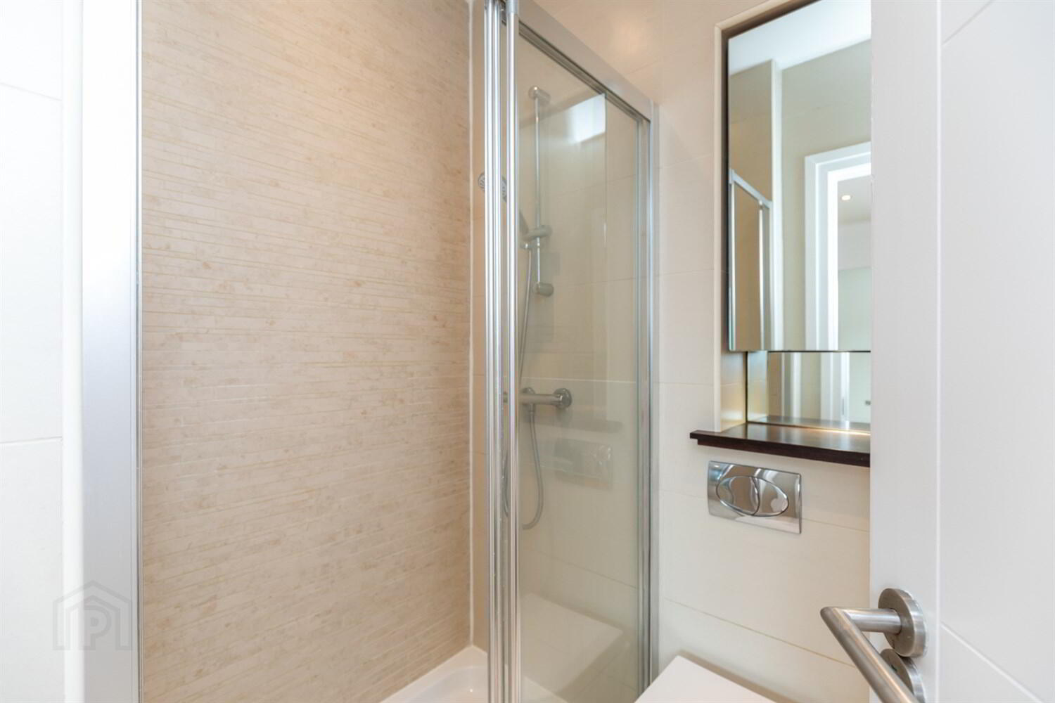 Apt 11d The Pines, Malone Square, 46 Windsor Park 14 of 19