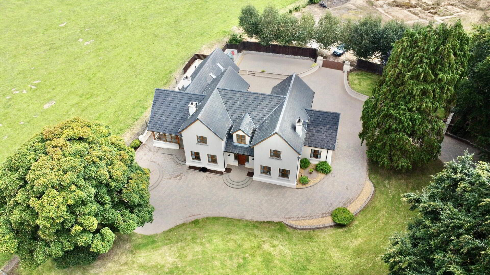 55 Killygarvan Road 3 of 60