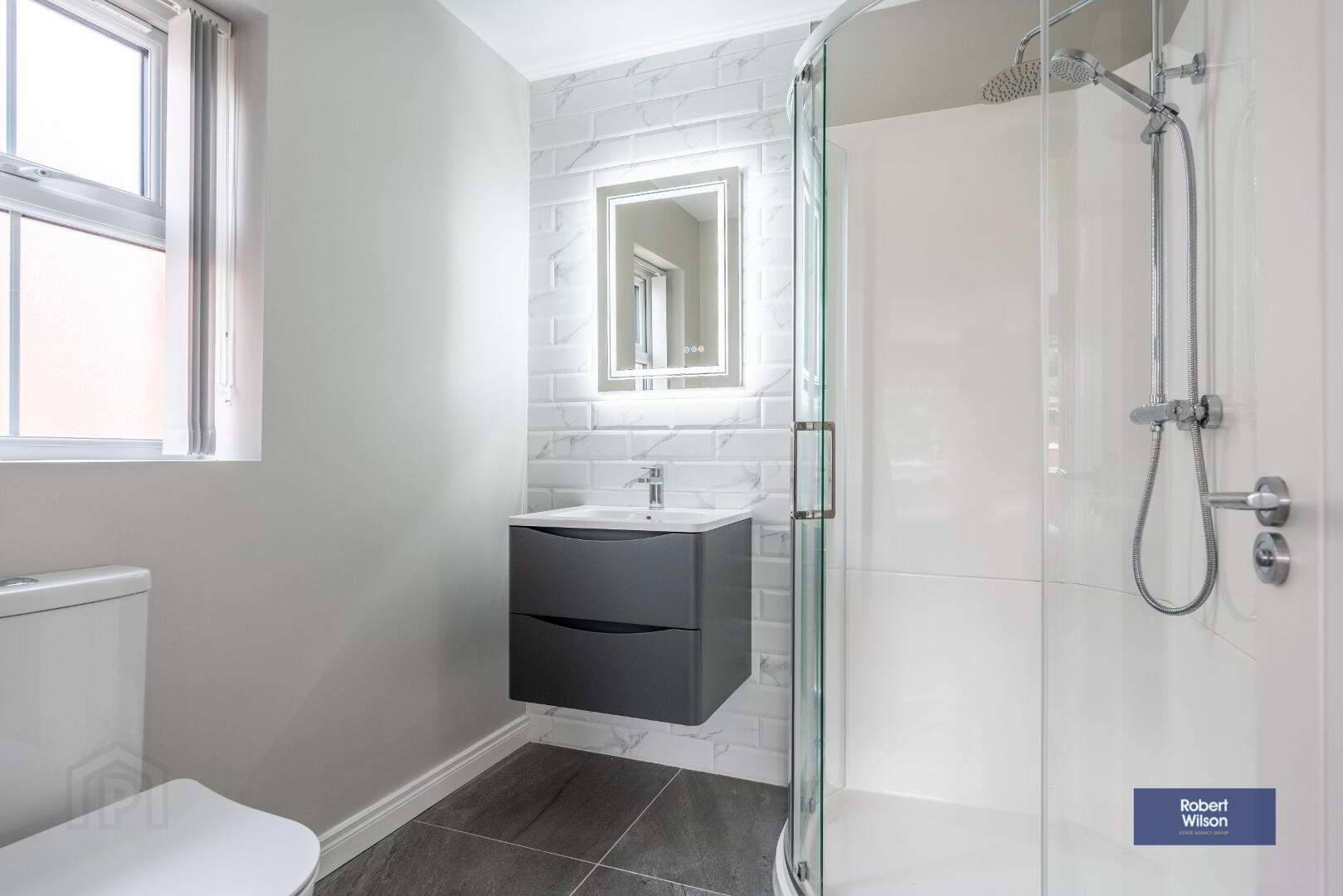 14 Glebe Close 27 of 33
