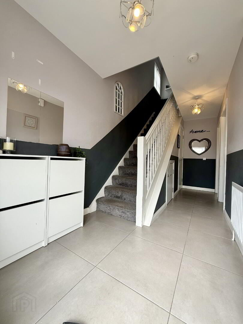 12 Neills Avenue 3 of 25