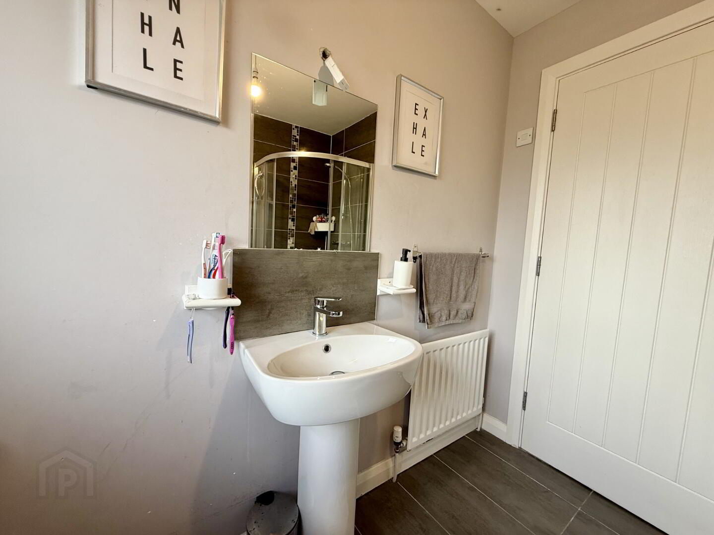 12 Neills Avenue 23 of 25