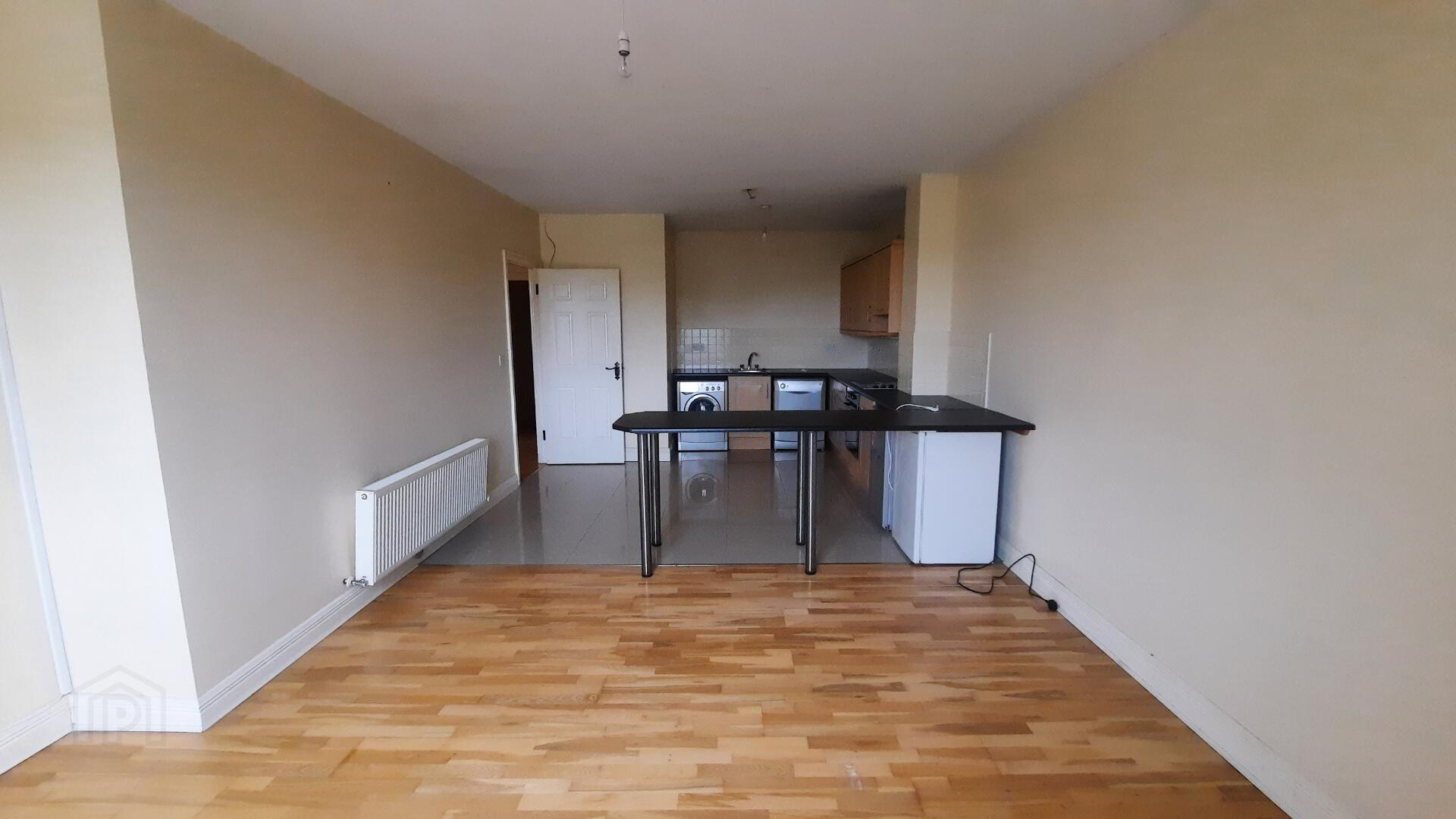 Apt 22 Springvale 5 of 18