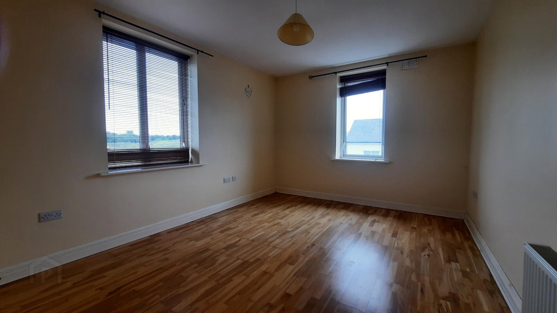 Apt 22 Springvale 8 of 18