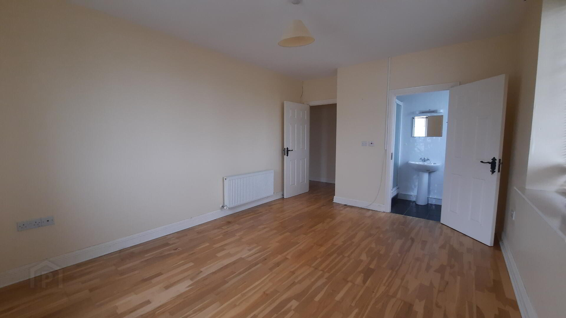 Apt 22 Springvale 11 of 18