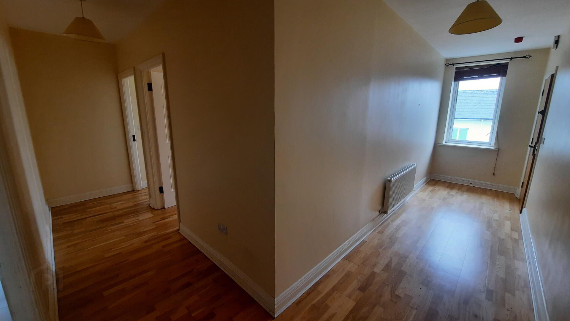 Apt 22 Springvale 18 of 18
