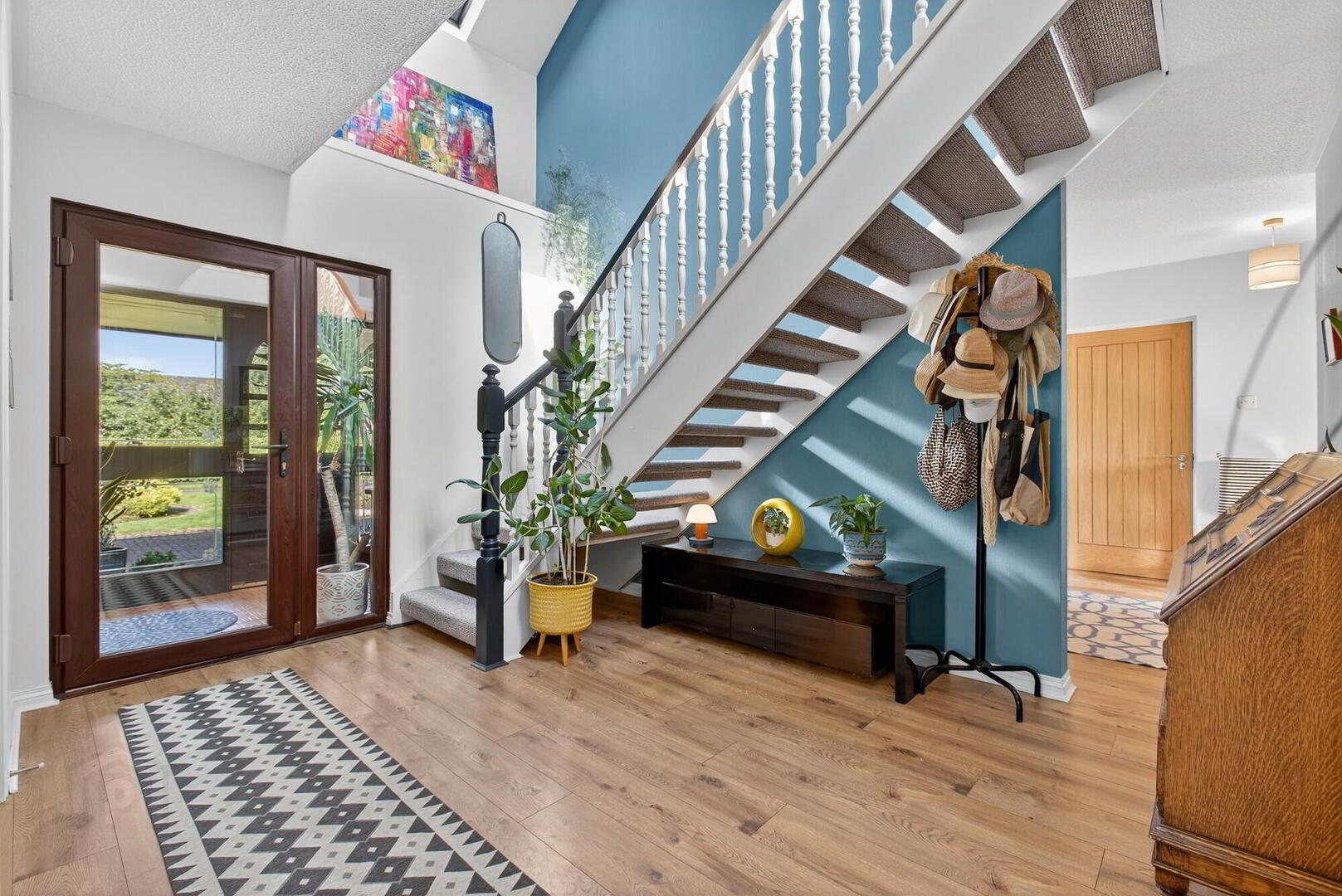 22 Cairn Road 4 of 35