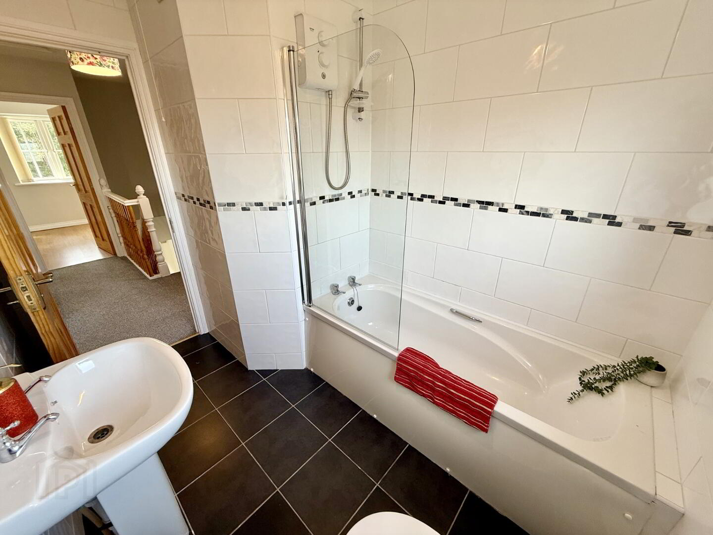 4 Mulcreevy Close 19 of 21