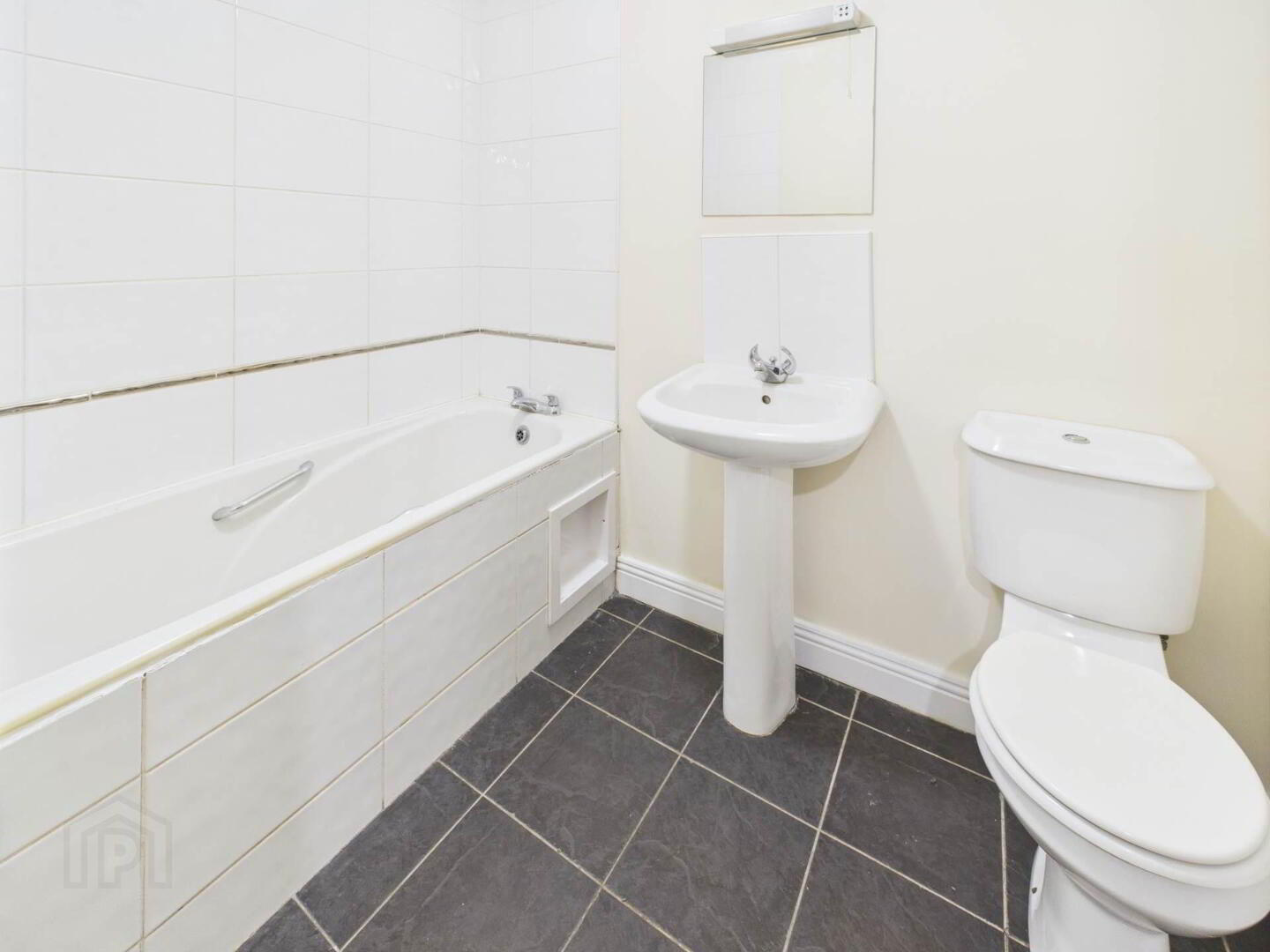 Apt 10, Block A 19 of 21