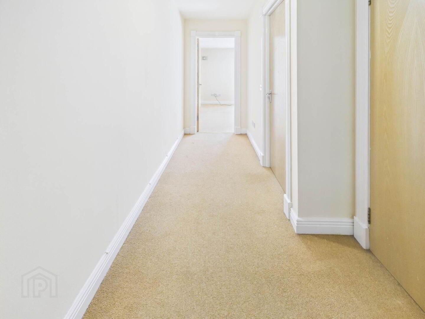 Apt 10, Block A 6 of 21