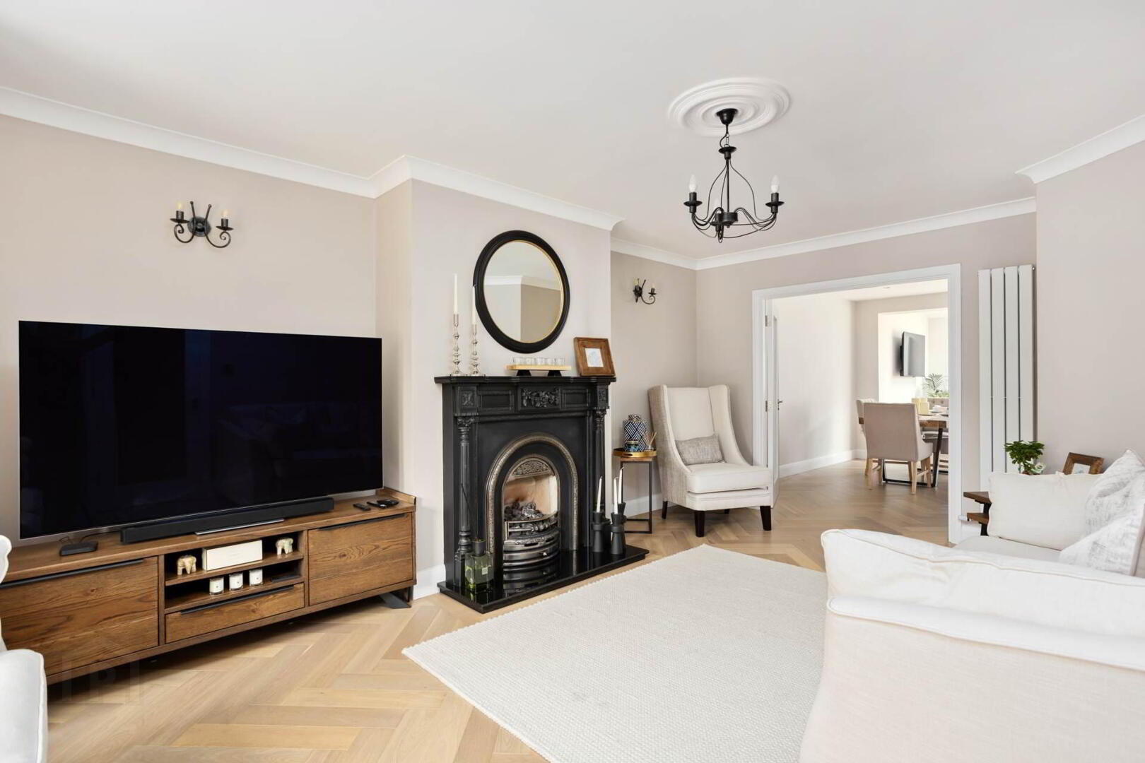 4 Larkfield Close 10 of 28