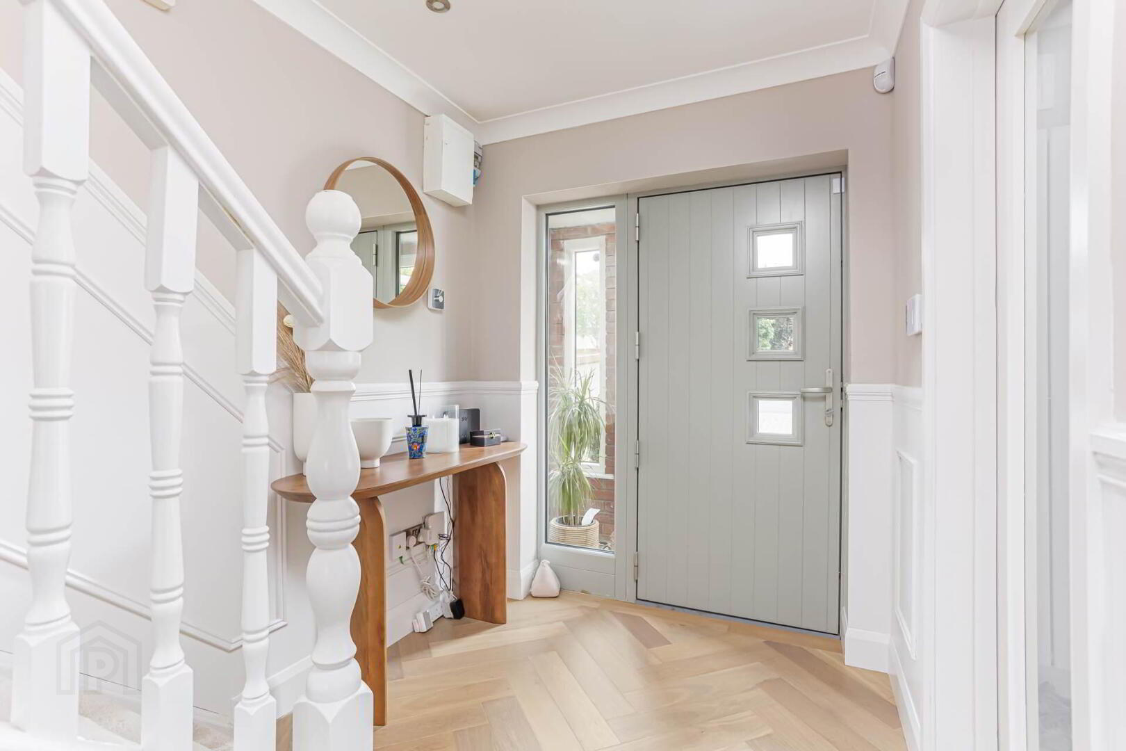 4 Larkfield Close 11 of 28