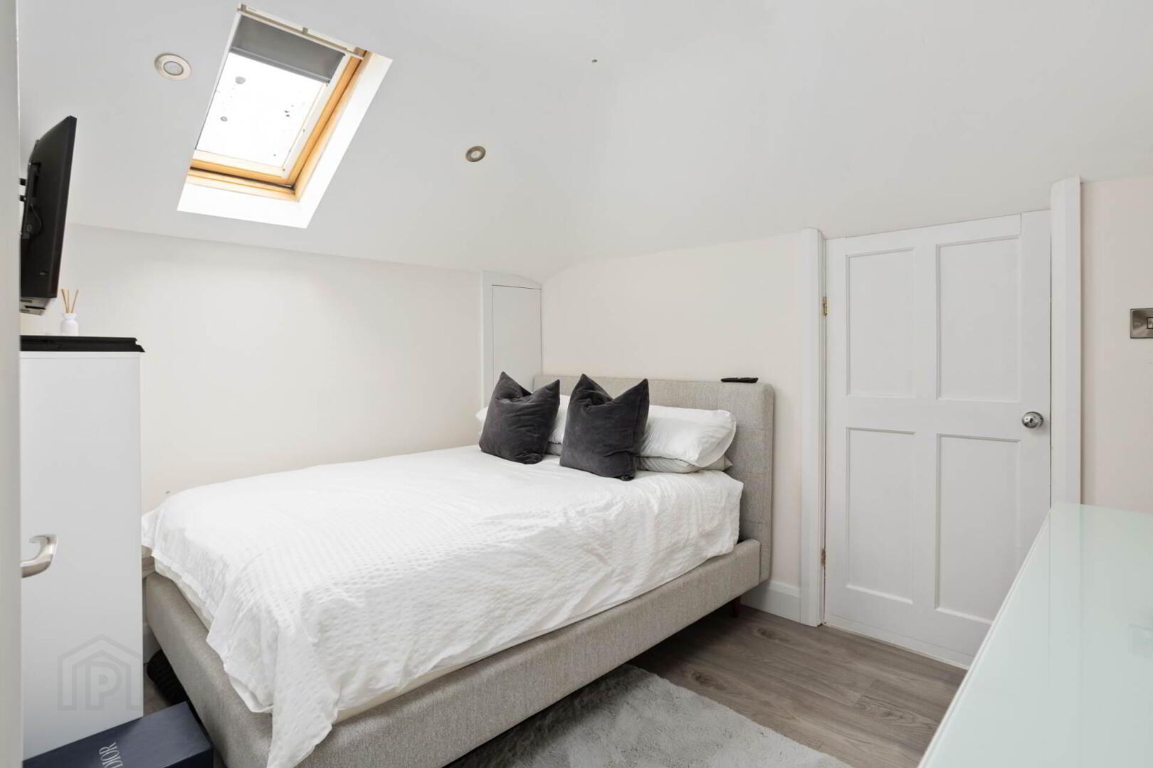 4 Larkfield Close 25 of 28