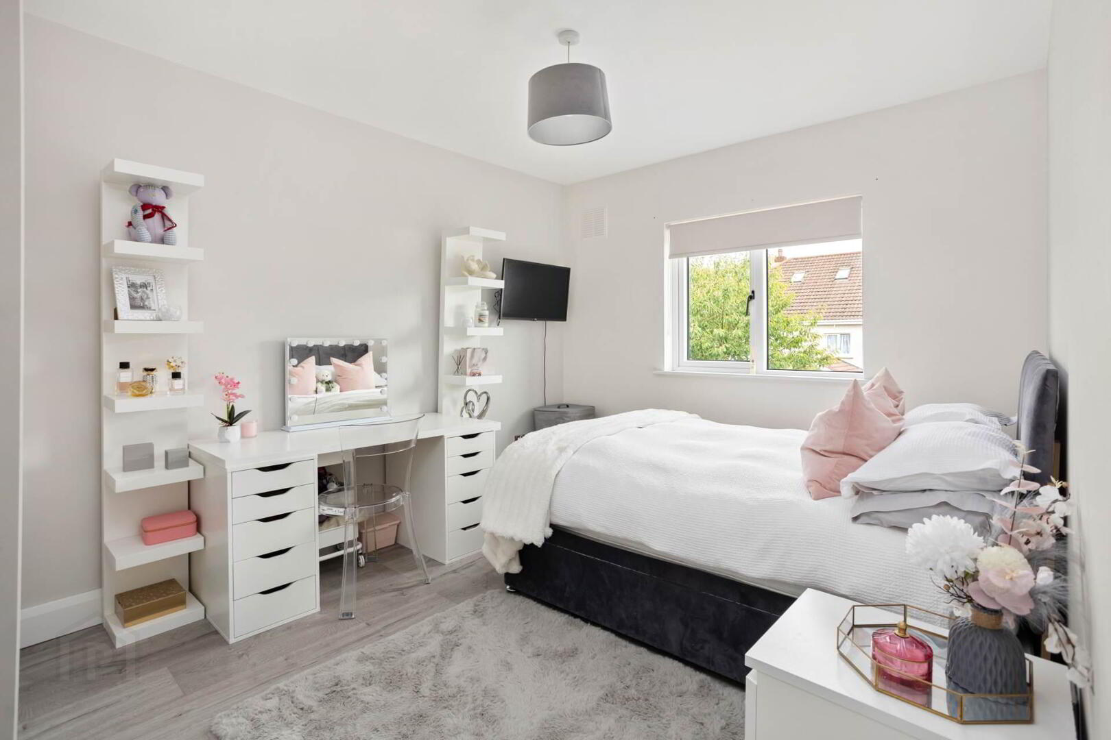 4 Larkfield Close 18 of 28