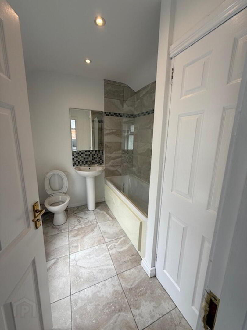 25 Elmdale 6 of 11