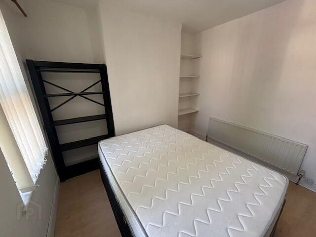 Great House, 17 Balfour Avenue 3 of 27
