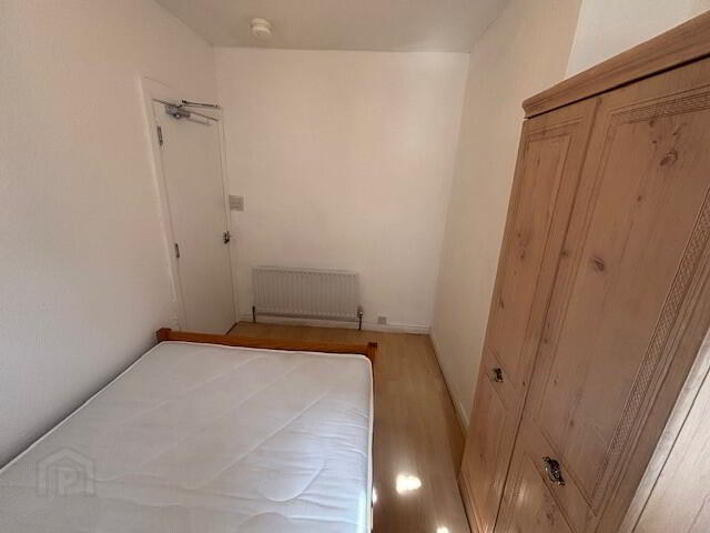 Great House, 17 Balfour Avenue 8 of 27