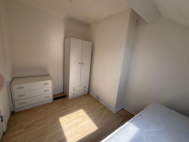Great House, 17 Balfour Avenue 24 of 27