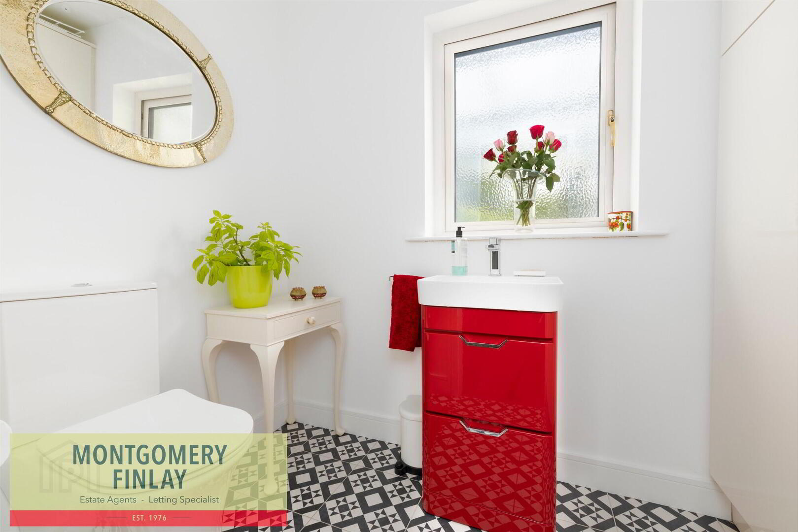 Willow View, 30 Oakfield Road 16 of 37