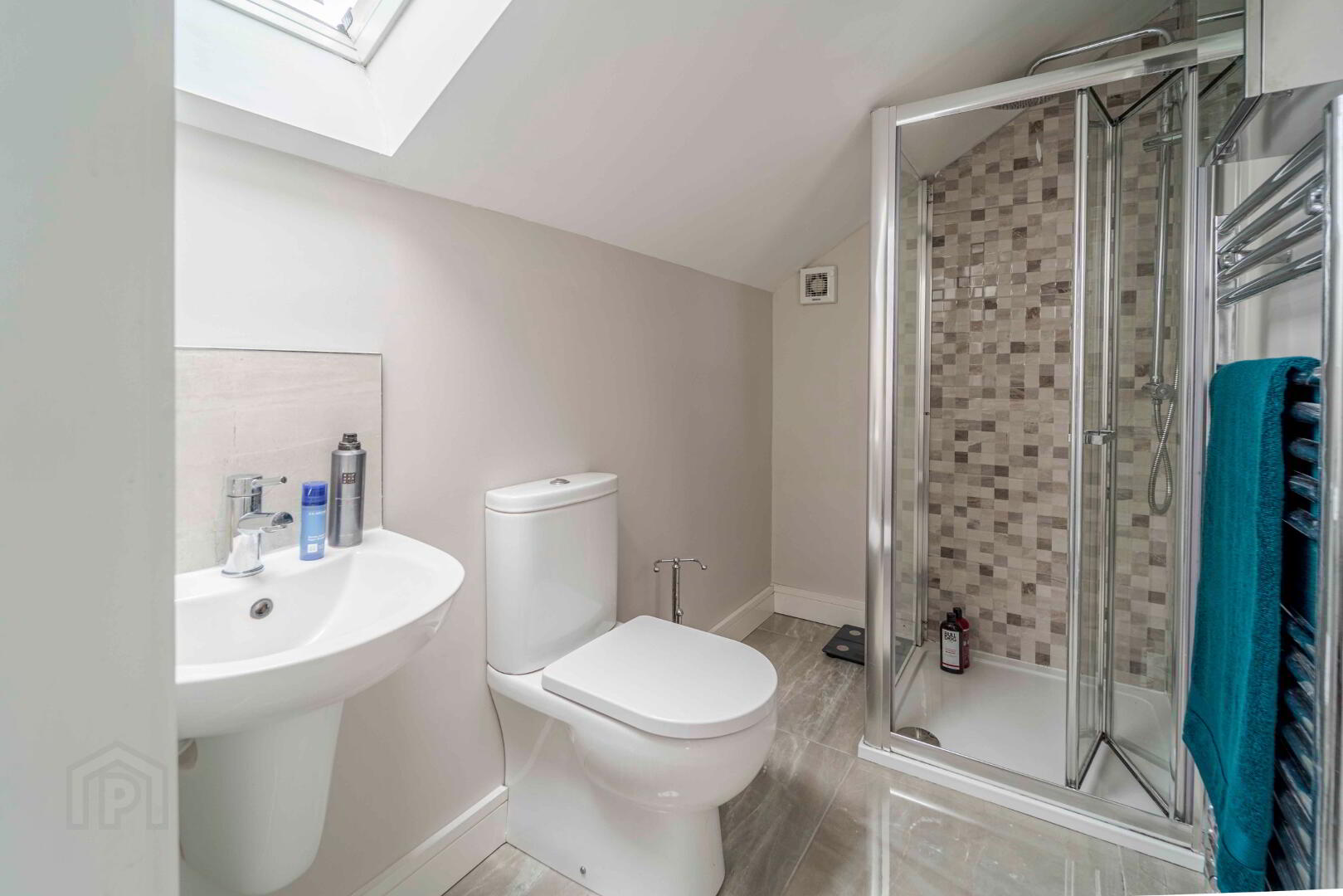 30 Ormonde Gardens 26 of 30