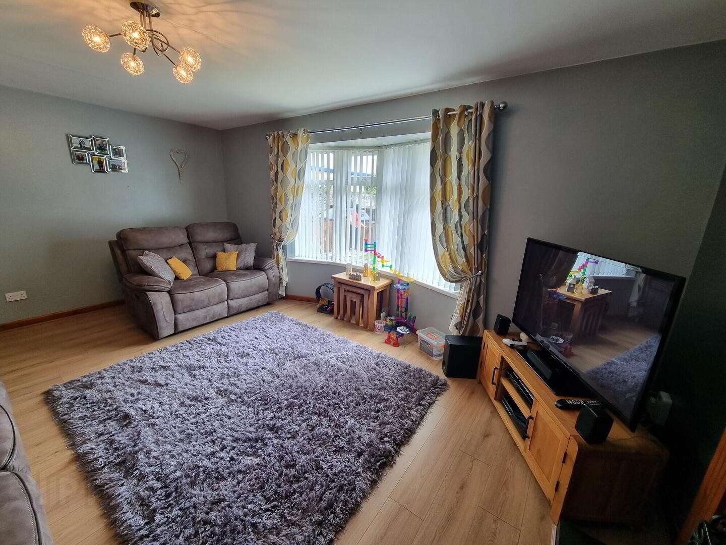 1 Beechwood Lane 5 of 21