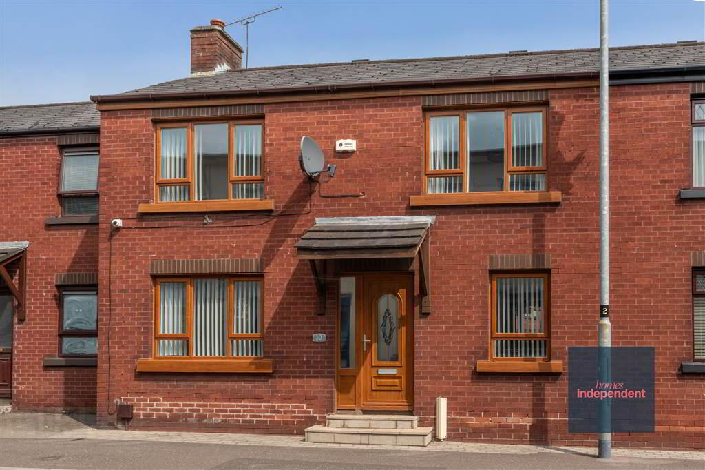 10 Larne Street 1 of 36