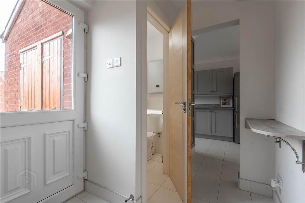 10 Larne Street 17 of 36