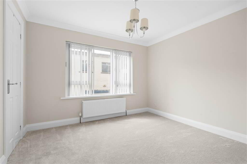 10 Larne Street 25 of 36