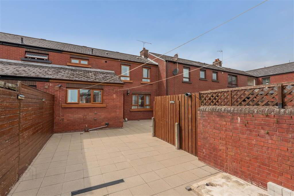 10 Larne Street 34 of 36