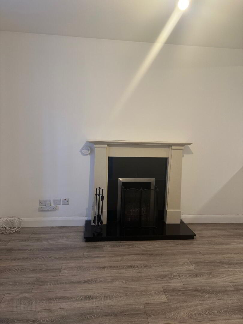 15 Pine Street 4 of 16