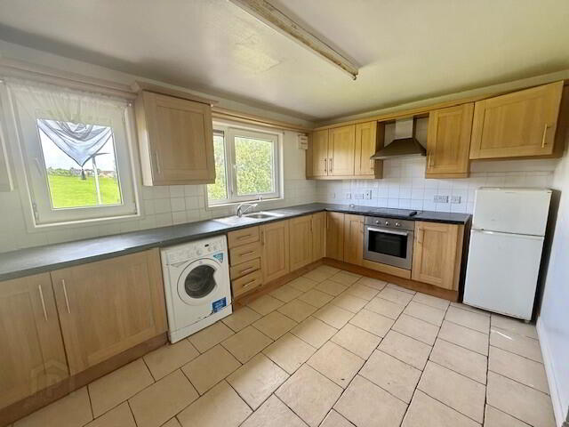 Unit 9d, Meadow View Crescent 4 of 9