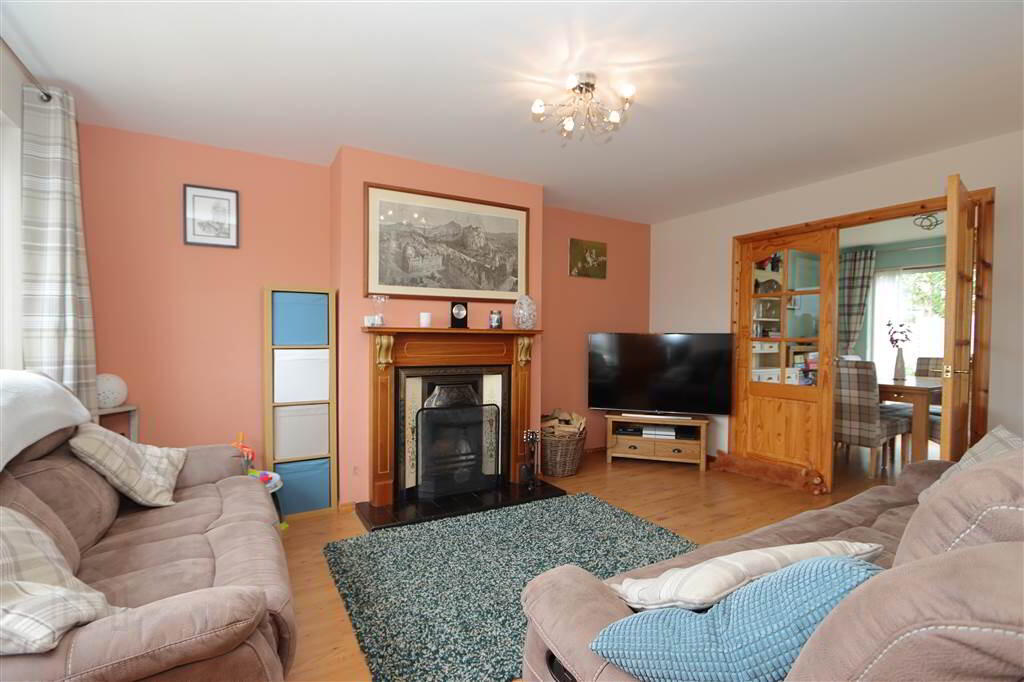 15 The Spires Crescent 7 of 28