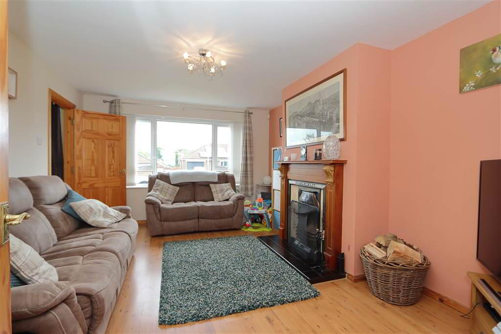 15 The Spires Crescent 8 of 28