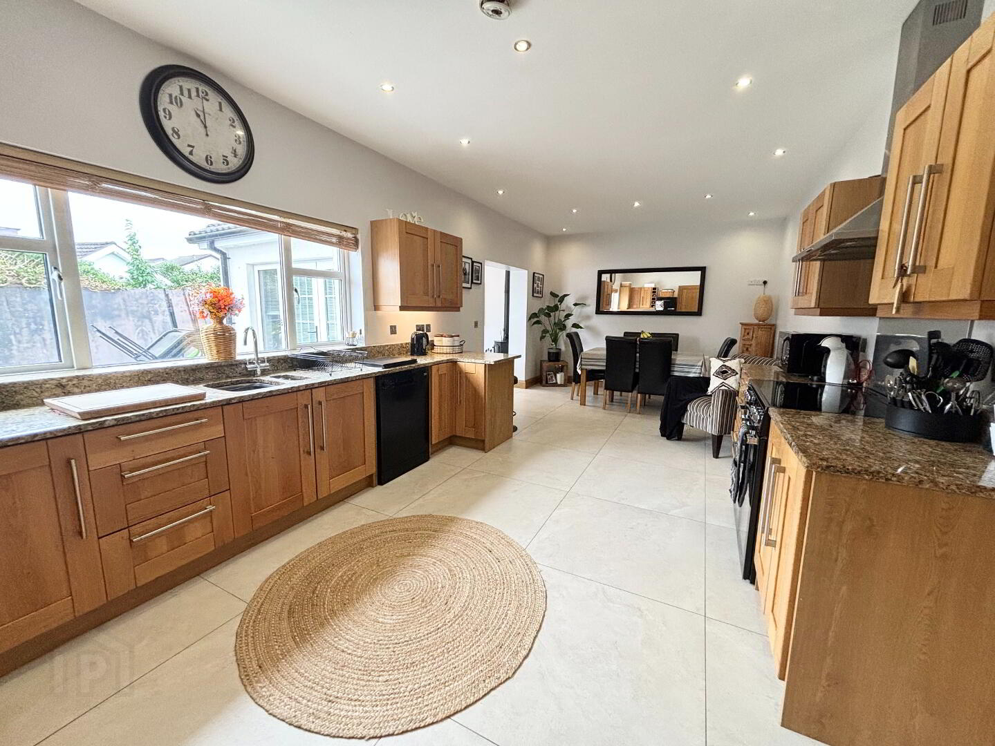 47 Beechwood Avenue 8 of 35