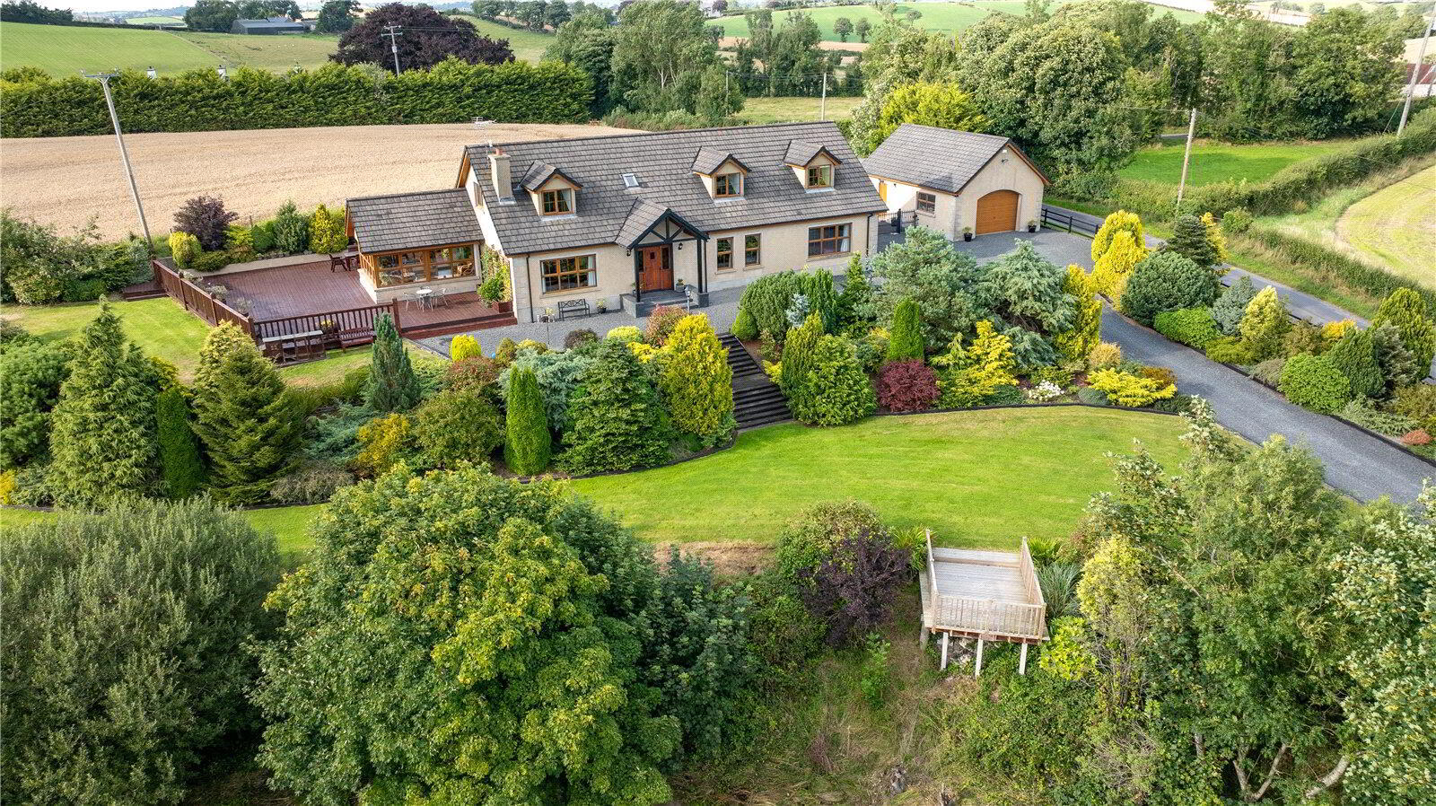 96 Bannfield Road 1 of 44