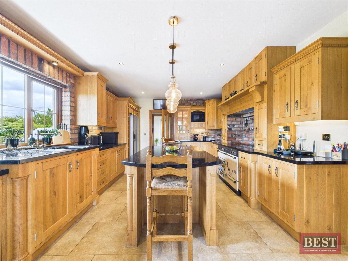 96 Bannfield Road 3 of 44