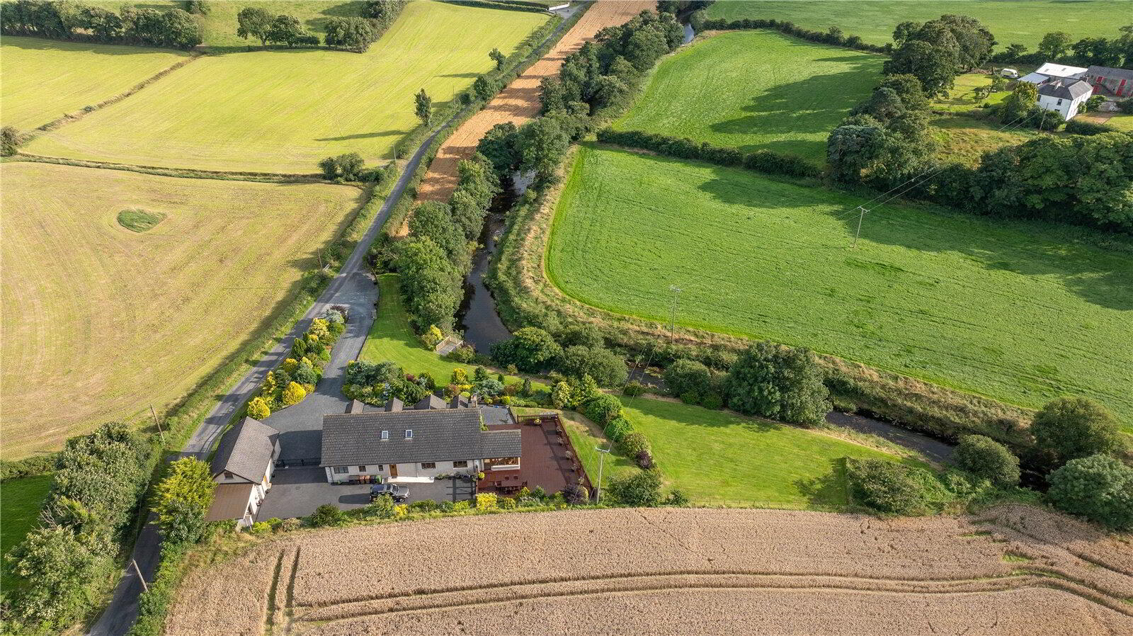 96 Bannfield Road 28 of 44
