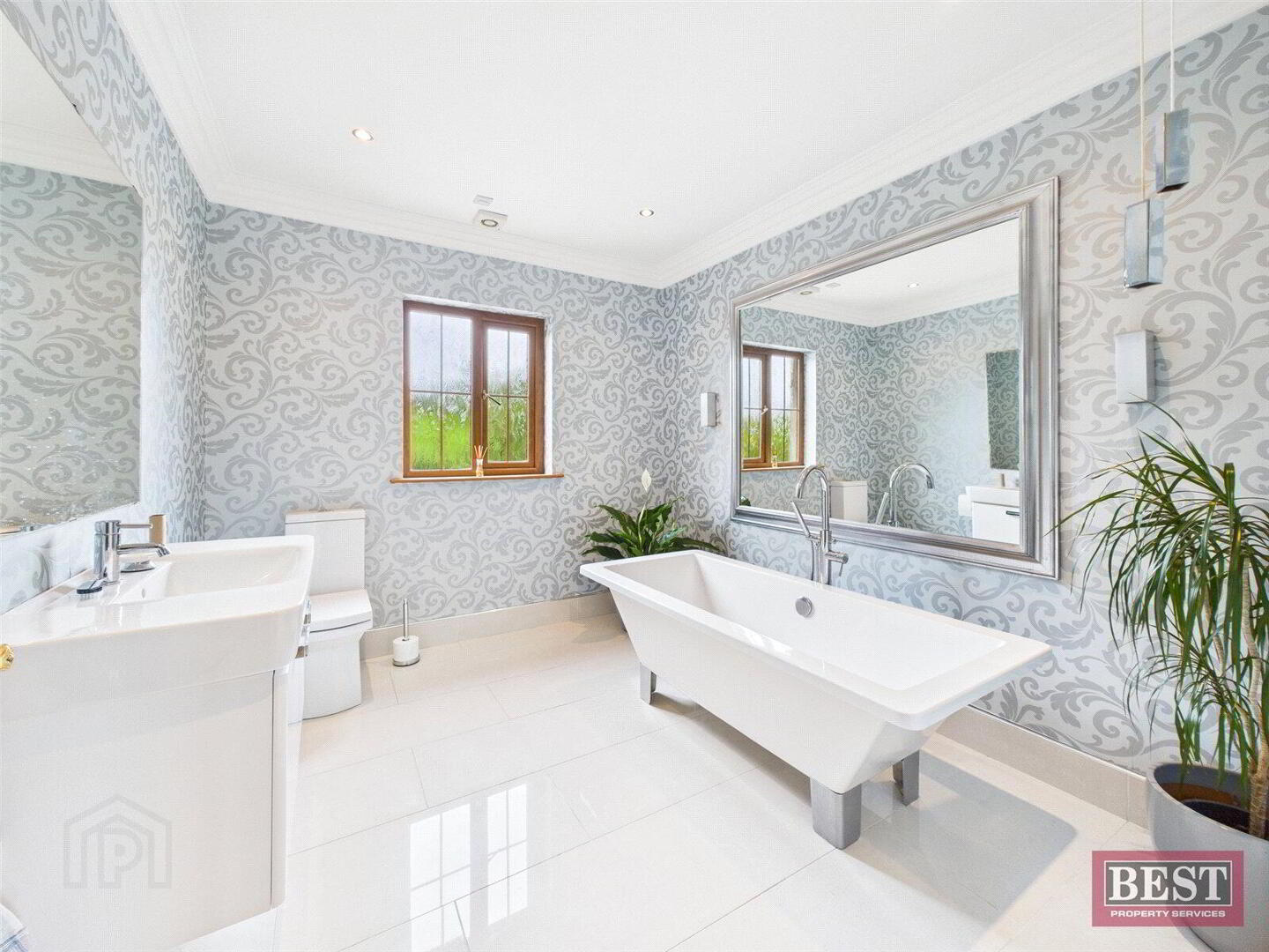 96 Bannfield Road 19 of 44