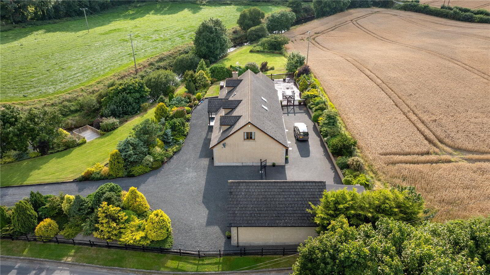 96 Bannfield Road 25 of 44